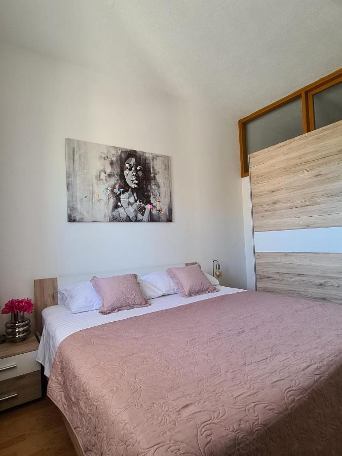 Apartman Roza 2 โพลเช ภายนอก รูปภาพ